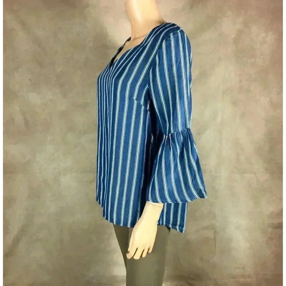 APPRAISAL Bell Sleeve Striped Blue Chambray Top NWT SMALL - Picture 12 of 12